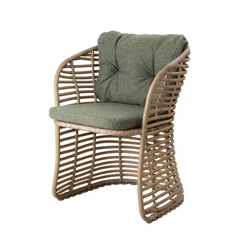 Tables And Chairs Courtyard, O - Coffee Tea Gardens ulasan dan harga