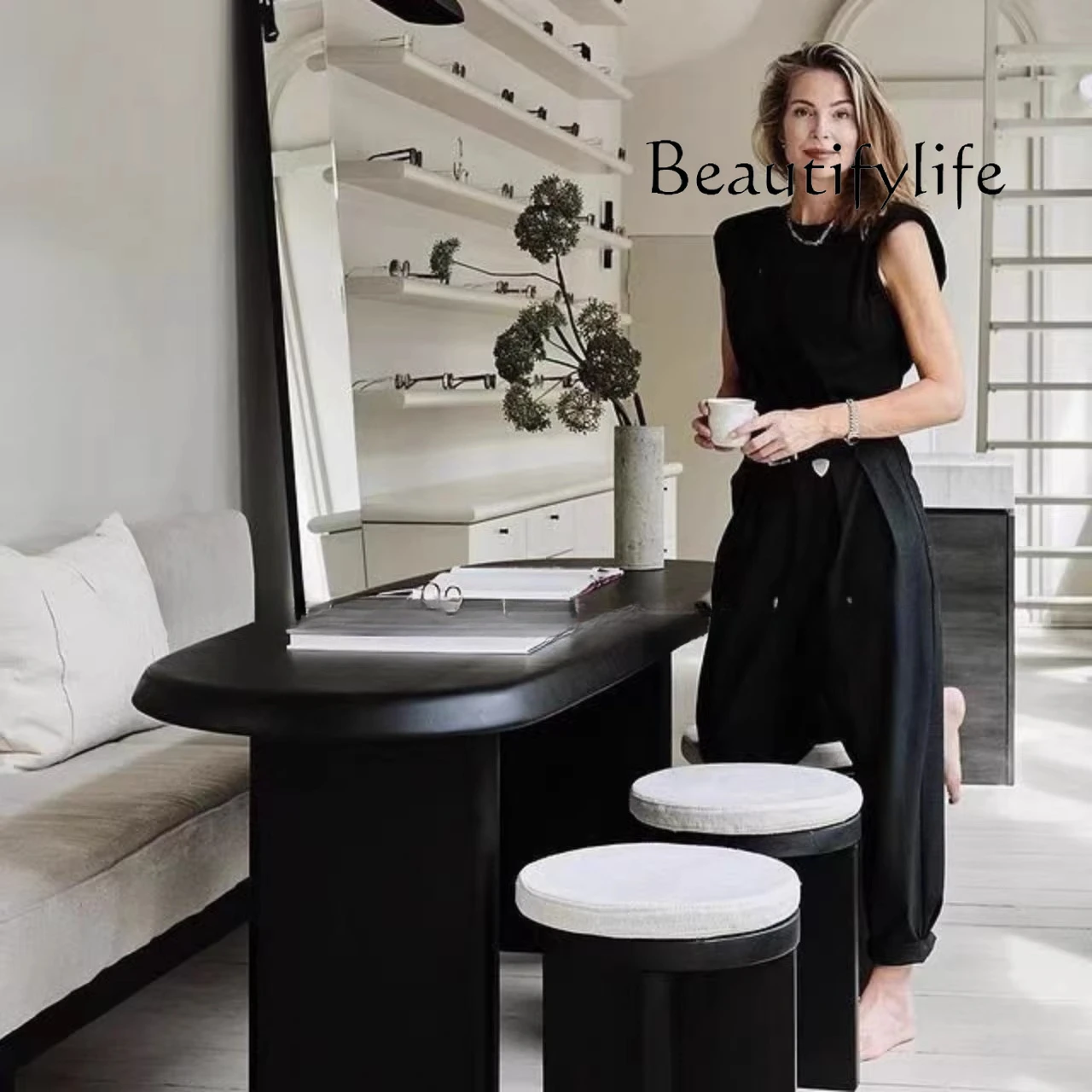 X Black Modern Medieval Coffee - Coffee X Tea ulasan dan harga